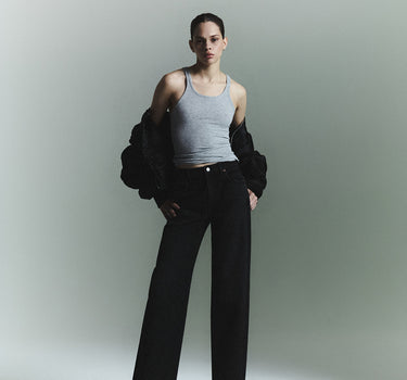 Harper Jean Mid Rise Relaxed Straight in Hush