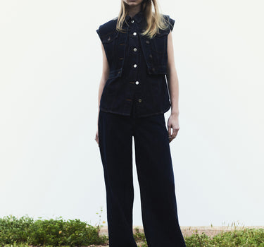 Leo Vest in Polished