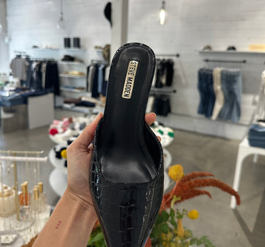 ALEXI BLACK CROC
