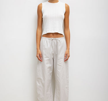 POINTELLE SLEEVELESS CREW