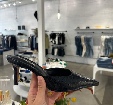 ALEXI BLACK CROC