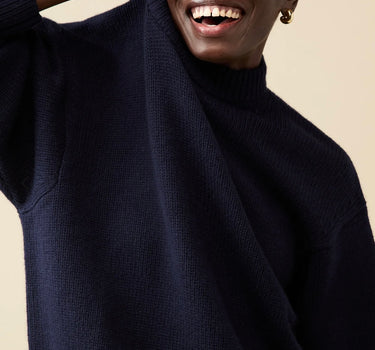 The Cashmere Signature Crew in Navy