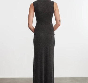 CASHMERE SLEEVELESS TWIST TOP