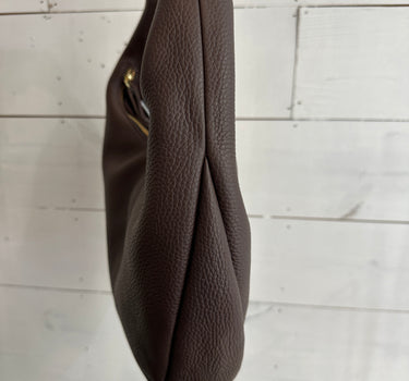 LUCIA HOBO IN CHESTNUT