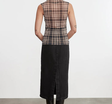 PLAID MESH SLEEVELESS TWIST TOP
