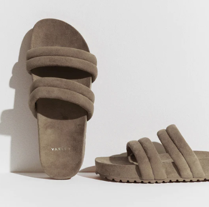 Giles Quilted Slides 2.0