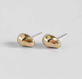 Pebble Studs