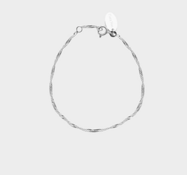 Thin Singapore Bracelet