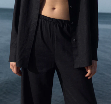 The Linen Everything Pant in Black