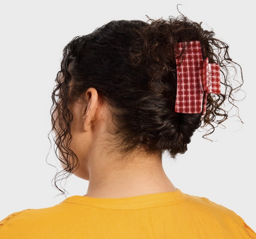 Box Claw in Red Plaid