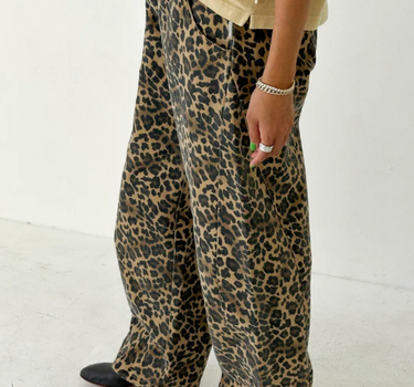 LONG ARC PANTS- LEOPARD