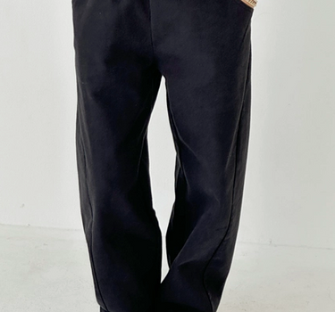 LONG ARC PANTS- BLACK